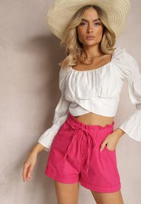 Renee - Fuksjowe Szorty z Guzikami i Gumką w Pasie Ściągane Troczkiem Amalilena. Kolor: różowy. Materiał: szyfon. Długość: krótkie. Styl: elegancki