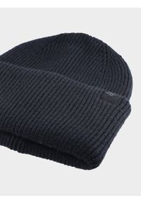 4f - Czapka beanie uniseks - czarna. Kolor: czarny. Materiał: materiał, syntetyk. Sezon: zima. Styl: sportowy, klasyczny