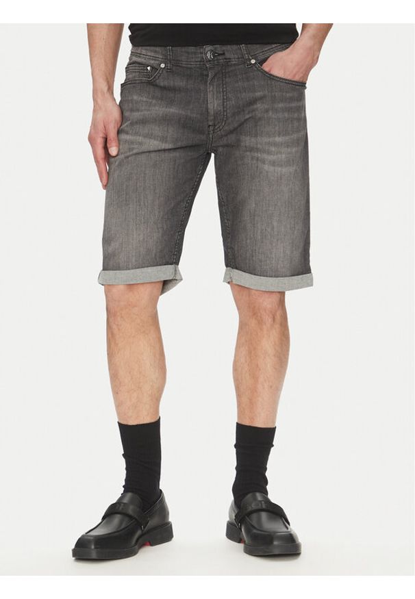 Karl Lagerfeld - KARL LAGERFELD Szorty jeansowe 265820 552833 Czarny Regular Fit. Kolor: czarny. Materiał: bawełna
