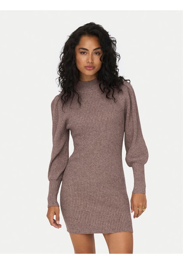 only - ONLY Sukienka dzianinowa Katia 15232502 Brązowy Comfort Fit. Kolor: brązowy. Materiał: syntetyk