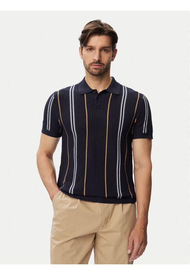 Guess Polo M6YR30 Z1062 Granatowy Regular Fit. Typ kołnierza: polo. Kolor: niebieski. Materiał: syntetyk