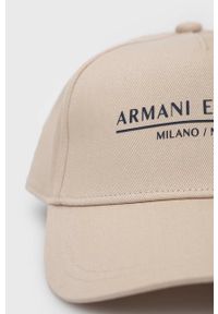 Armani Exchange czapka z daszkiem kolor beżowy z aplikacją. Kolor: beżowy. Wzór: aplikacja #3