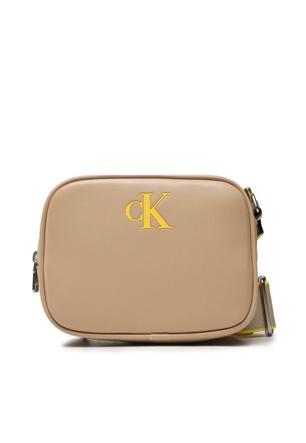 Calvin Klein Jeans Torebka Sleek Camera Bag 18 Solid K60K610321 Brązowy. Kolor: brązowy. Materiał: skórzane