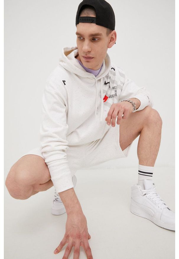 Puma bluza bawełniana męska kolor biały z kapturem melanżowa. Typ kołnierza: kaptur. Kolor: biały. Materiał: bawełna. Wzór: melanż