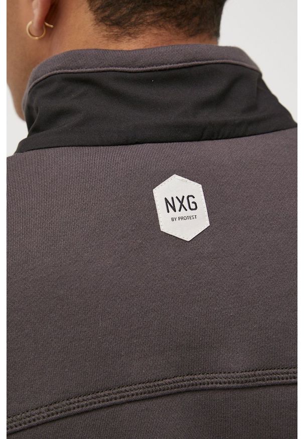 Protest bluza NXG męska kolor szary wzorzysta. Okazja: na co dzień. Kolor: szary. Materiał: dzianina. Długość: krótkie. Styl: casual