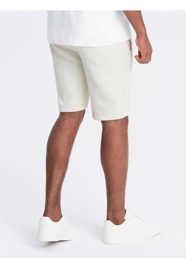 Ombre Clothing - Szorty męskie dresowe przed kolano BASIC – kremowe V5 OM-SRBS-0149 - XXL. Okazja: na co dzień. Kolor: kremowy. Materiał: dresówka. Styl: sportowy, casual