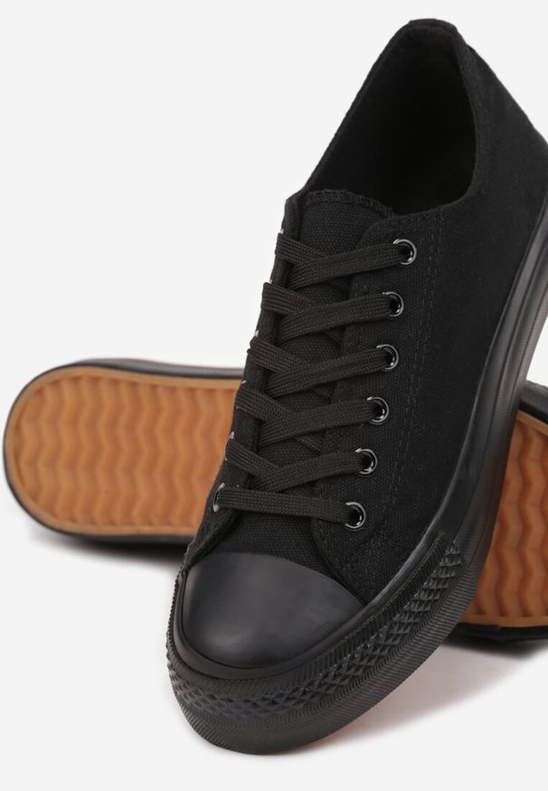 Born2be - Czarne Trampki Vices na Grubszej Podeszwie pod Kostkę Tilomea. Okazja: na co dzień. Zapięcie: sznurówki. Kolor: czarny. Materiał: jeans. Styl: casual