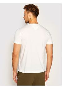 TOMMY HILFIGER - Tommy Hilfiger T-Shirt Core Logo Tee MW0MW11465 Biały Regular Fit. Kolor: biały. Materiał: bawełna #3