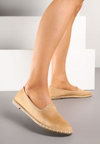 Born2be - Ciemnobeżowe Espadryle Balerinki z Ozdobnymi Przeszyciami Firavione. Okazja: na co dzień, na imprezę. Kolor: beżowy. Materiał: len. Sezon: lato. Styl: klasyczny, casual #3