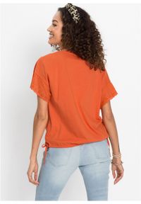 Shirt z ażurowym haftem bonprix czerwonopomarańczowy. Kolor: pomarańczowy. Wzór: ażurowy, haft #2