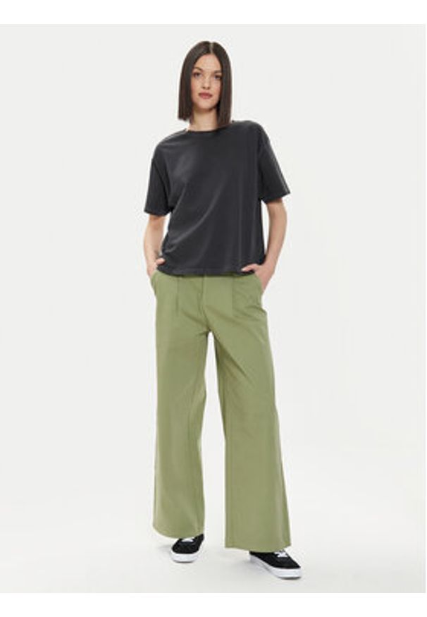 only - ONLY Spodnie materiałowe Stella 15311377 Zielony Regular Fit. Kolor: zielony. Materiał: bawełna