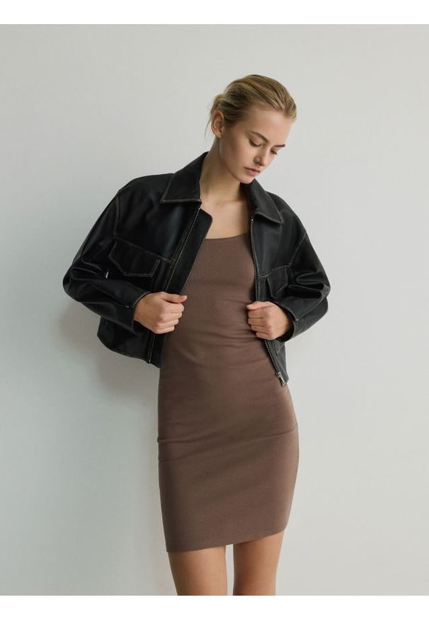 Reserved - Sukienka mini - ciemnobrązowy. Kolor: brązowy. Materiał: bawełna. Długość: mini