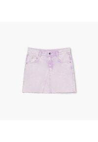 Cropp - Liliowa spódnica jeansowa - Fioletowy. Kolor: fioletowy. Materiał: jeans. Długość: krótkie #1