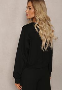 Renee - Czarna Oversize Bluza z Bawełny o Krótkim Fasonie Sibolla. Kolor: czarny. Materiał: bawełna. Długość: krótkie