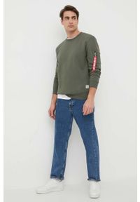 Alpha Industries bluza męska kolor zielony z nadrukiem. Okazja: na co dzień. Kolor: zielony. Długość rękawa: długi rękaw. Długość: długie. Wzór: nadruk. Styl: casual #5