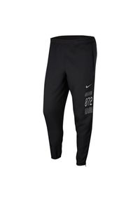 Spodnie męskie Nike Essential WildRun CU5680. Materiał: materiał, poliester. Technologia: Dri-Fit (Nike). Długość: długie. Sport: bieganie #2