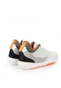 Geox Sneakersy "Modual" | U948LA 0856K | Modual | Mężczyzna | Biały, Pomarańczowy. Nosek buta: okrągły. Kolor: biały, wielokolorowy, pomarańczowy. Materiał: tkanina, skóra