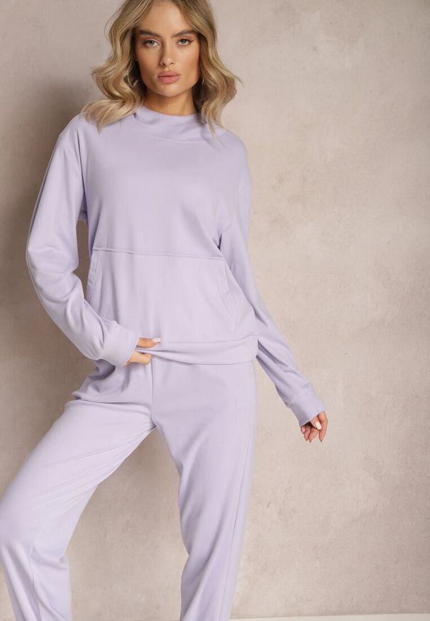 Renee - Jasnofioletowy Dzianinowy Komplet Dresowy z Bluzą i Spodniami Amlore. Kolor: fioletowy. Materiał: dresówka, dzianina. Wzór: gładki