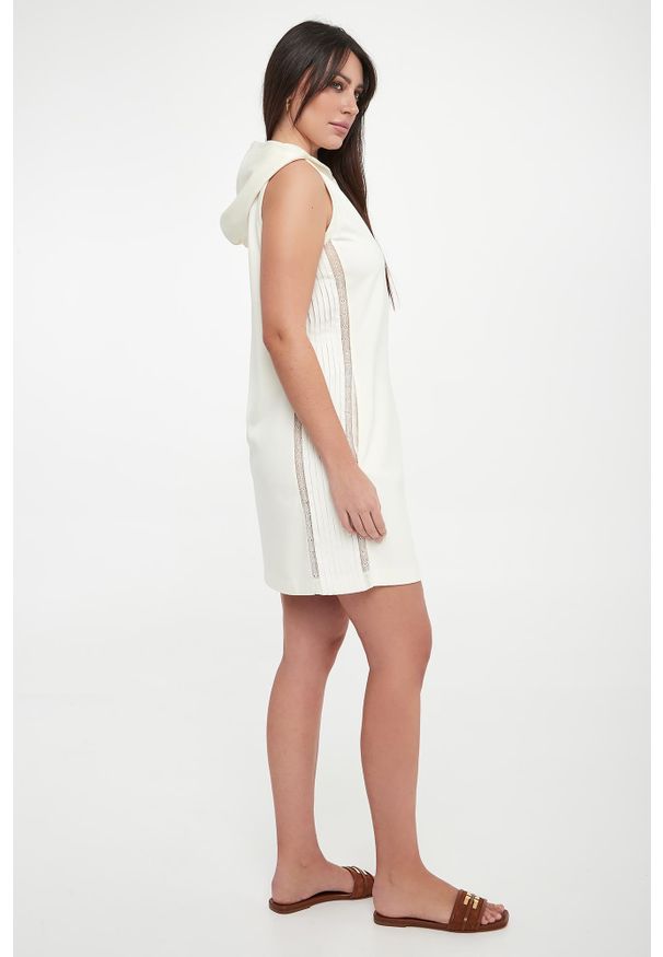 Twinset Milano - Sukienka mini TWINSET. Długość: mini