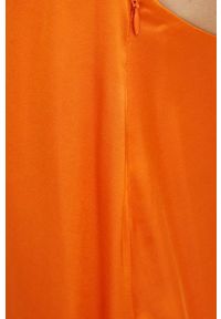 Samsoe & Samsoe - Samsoe Samsoe sukienka kolor pomarańczowy mini rozkloszowana. Kolor: pomarańczowy. Materiał: tkanina, materiał, wiskoza. Typ sukienki: rozkloszowane. Długość: mini #2