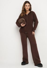 Born2be - Brązowy Komplet z Wełną i Bawełną Szerokie Spodnie i Rozpinana Bluzka z Kapturem Reikania. Kolor: brązowy. Materiał: wełna, bawełna #5