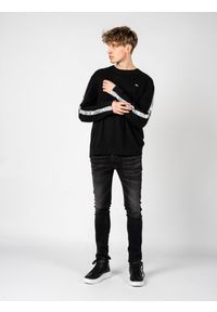 Tommy Jeans Sweter "C-Neck" | DM0DM013049BDS | Mężczyzna | Czarny. Okazja: na co dzień. Kolor: czarny. Materiał: bawełna. Styl: casual