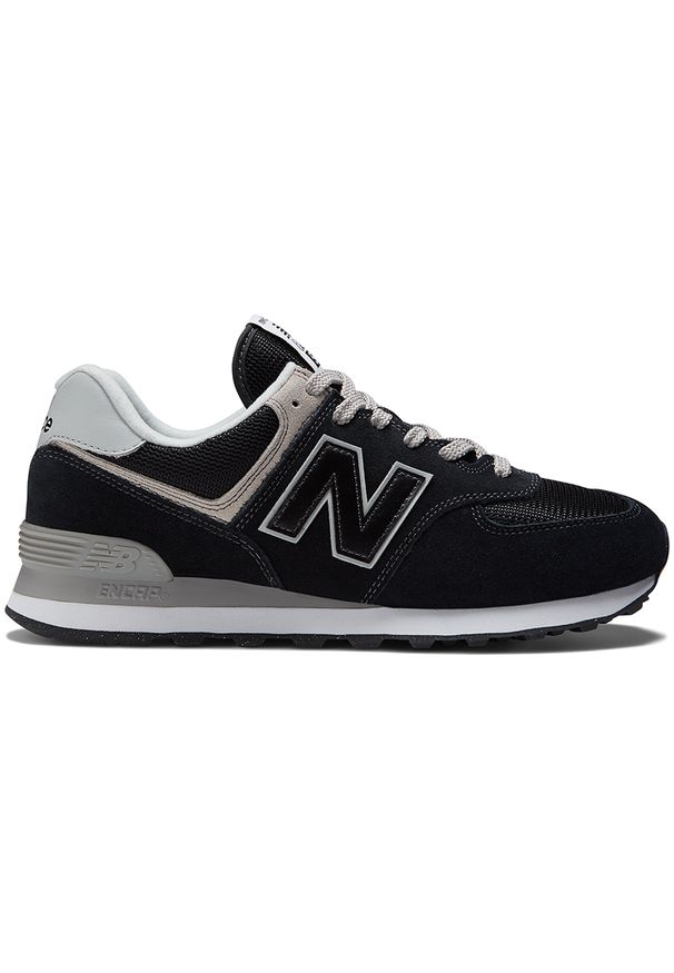 Buty męskie New Balance ML574EVB - czarne. Okazja: na co dzień. Kolor: czarny. Materiał: zamsz, materiał, guma, syntetyk. Szerokość cholewki: normalna. Model: New Balance 574
