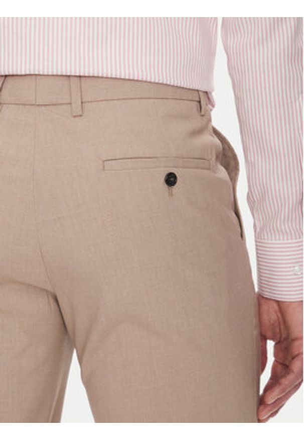 Lindbergh Garnitur 30-61040 Beżowy Slim Fit. Kolor: beżowy. Materiał: syntetyk