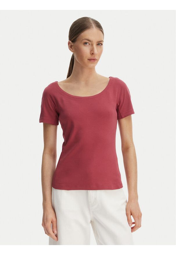 Weekend Max Mara T-Shirt Multig 2615941122 Czerwony Regular Fit. Kolor: czerwony. Materiał: bawełna