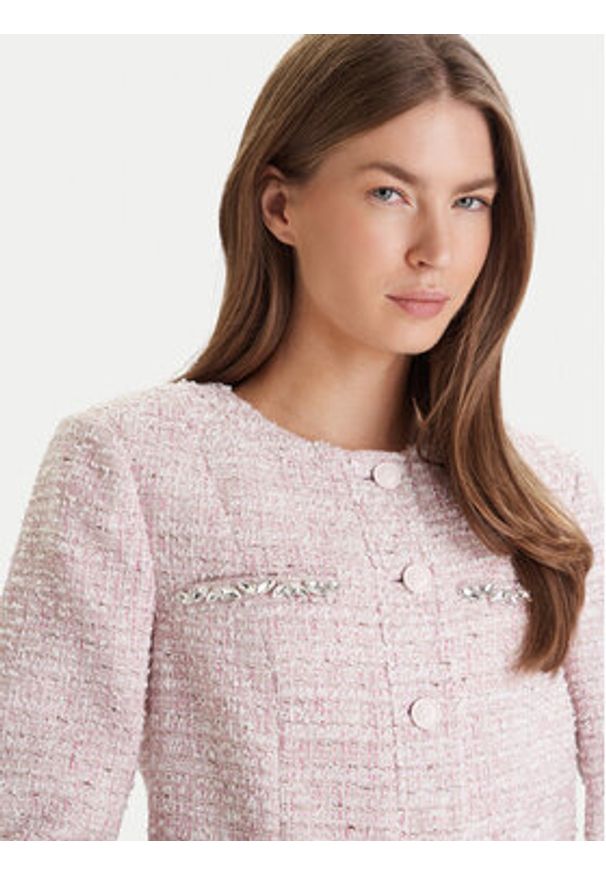 Guess Marynarka W6RL54 WJ632 Różowy Regular Fit. Kolor: różowy. Materiał: syntetyk