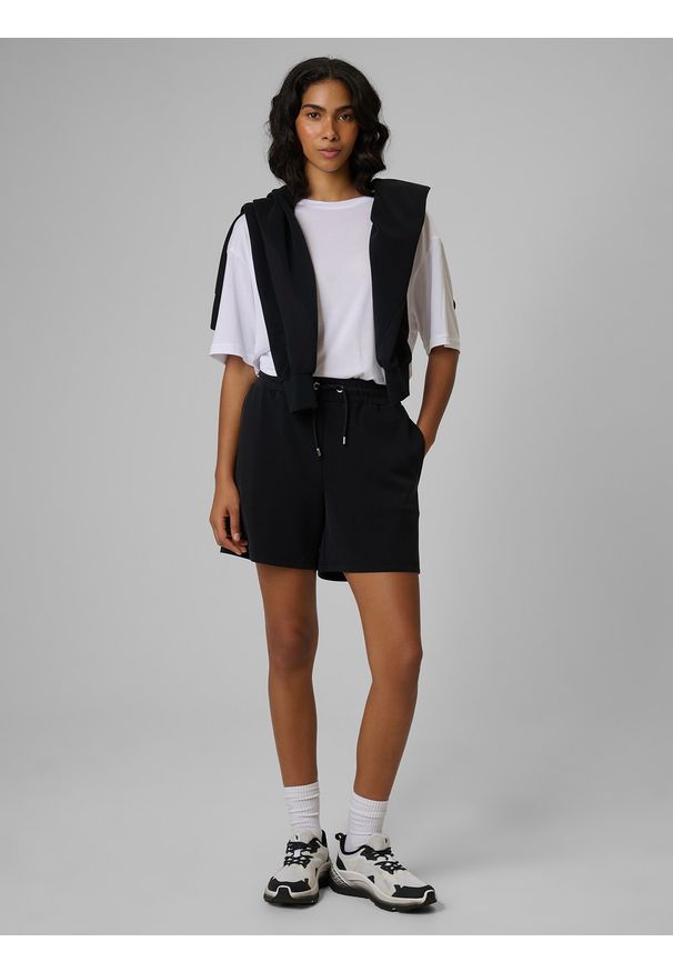 4f - 4F Spodenki dresowe z modalem damskie - czarne XL. Stan: podwyższony. Kolor: czarny. Materiał: dresówka. Sezon: lato