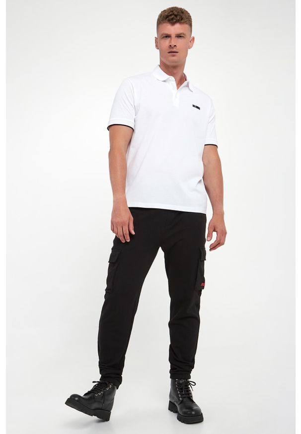 Karl Lagerfeld - Polo męskie z logo KARL LAGERFELD. Typ kołnierza: polo