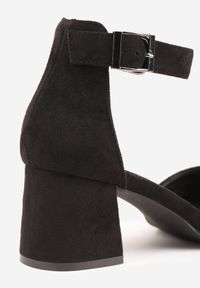 Renee - Czarne Czółenka na Słupku Vices ze Skórzaną Wkładką i Paskiem Wokół Kostki Eveliri. Okazja: na ślub cywilny, do pracy, na wesele. Zapięcie: pasek. Kolor: czarny. Materiał: skóra. Obcas: na słupku #4