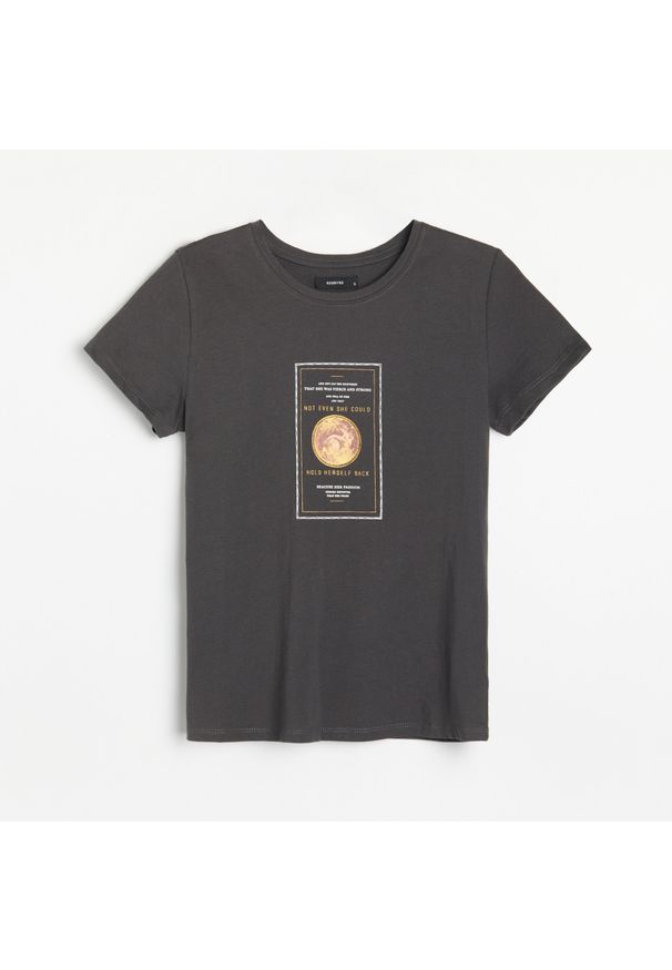 Reserved - Bawełniana koszulka z nadrukiem - Szary. Kolor: szary. Materiał: bawełna. Wzór: nadruk