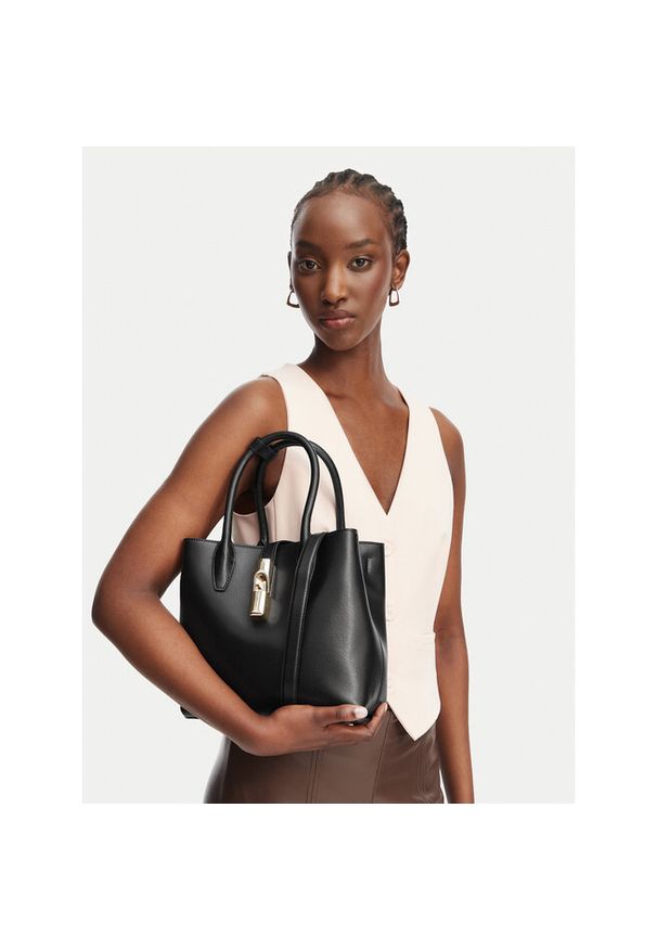 Torebka Furla. Kolor: czarny