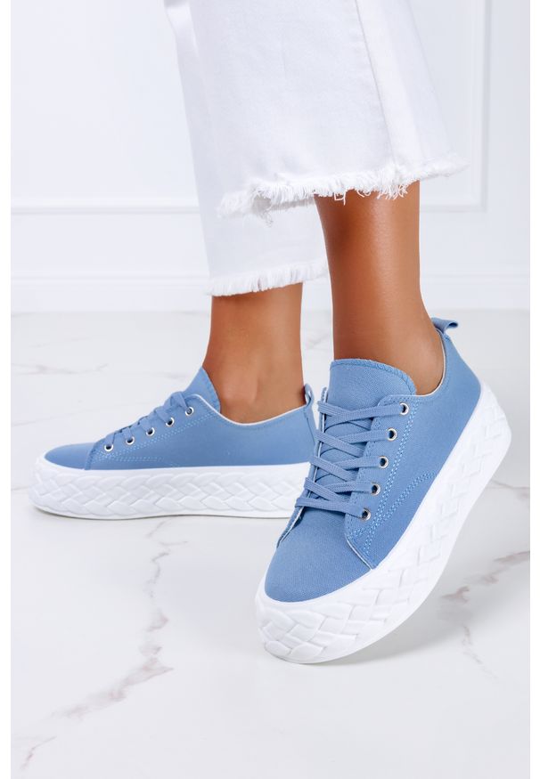 Casu - Niebieskie trampki creepersy na ozdobnej platformie buty sportowe sznurowane casu re15p. Kolor: niebieski. Obcas: na platformie. Styl: sportowy