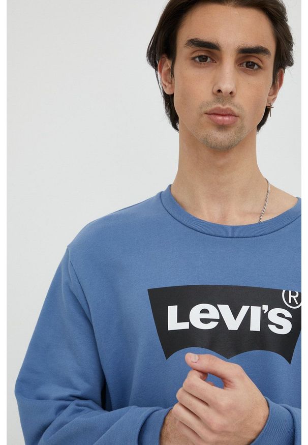 Levi's® - Levi's bluza bawełniana męska z nadrukiem. Okazja: na spotkanie biznesowe, na co dzień. Kolor: niebieski. Materiał: bawełna. Wzór: nadruk. Styl: casual, biznesowy