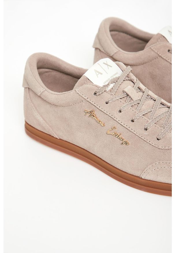 Armani Exchange - Sneakersy damskie zamszowe ARMANI EXCHANGE. Materiał: zamsz