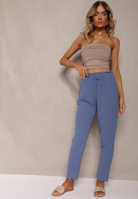 Renee - Niebieskie Spodnie z Regularną Talią z Gumką i Sznurkiem w Pasie Cerinda. Okazja: na co dzień. Kolor: niebieski. Materiał: materiał, satyna. Styl: casual #3