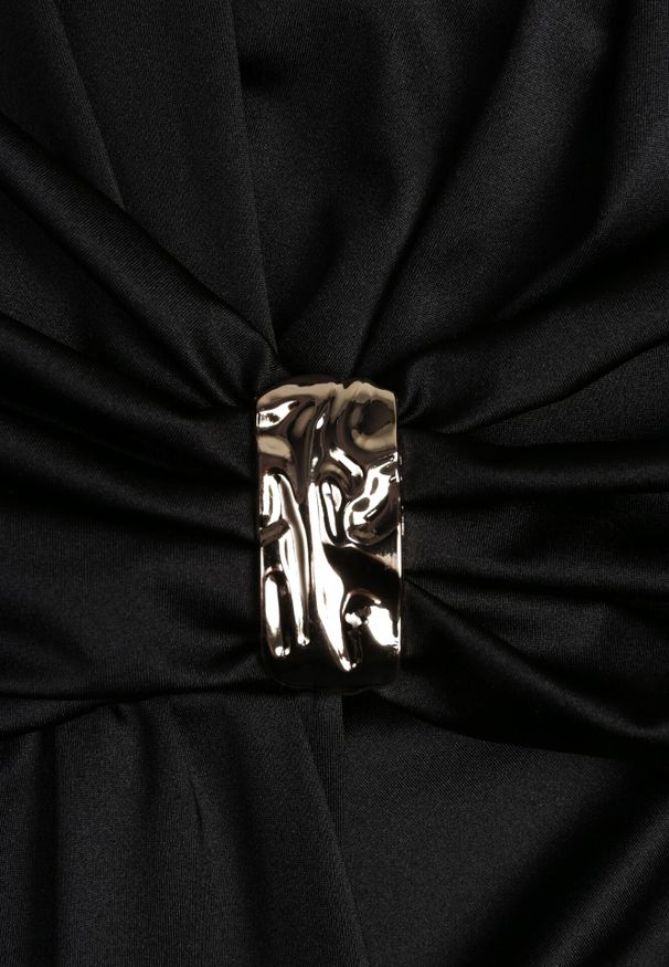 Born2be - Czarna Elegancka Sukienka z Trenem i Rozcięciem Atissa. Okazja: na imprezę. Kolor: czarny. Wzór: aplikacja. Styl: elegancki