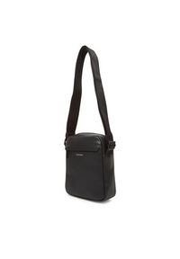 Calvin Klein Saszetka Ck Must Reporter LV04D3083G Czarny. Kolor: czarny. Materiał: skóra