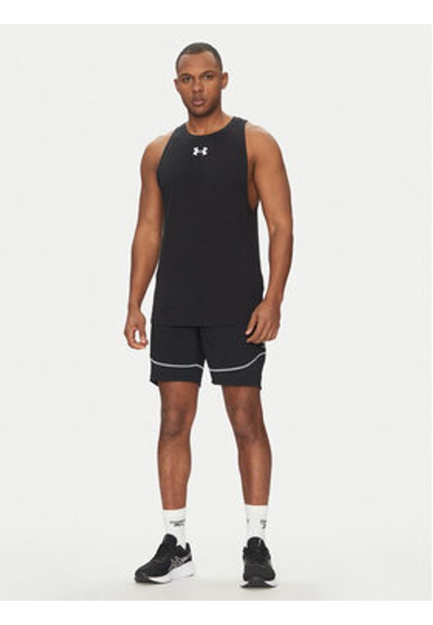 Under Armour Tank top Zone 1361901 Czarny Loose Fit. Kolor: czarny. Materiał: syntetyk