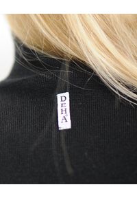 Deha - DEHA - Czarny sweter z zieloną lamówka. Kolor: czarny. Materiał: tkanina. Długość: długie. Wzór: aplikacja, haft. Styl: klasyczny #4