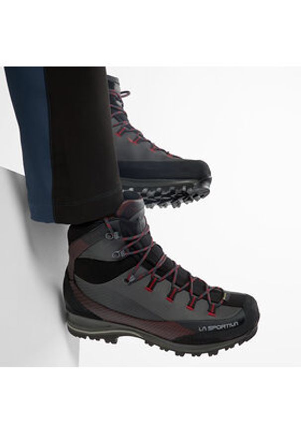 LA SPORTIVA - La Sportiva Trekkingi Trango Trk Leather Gtx GORE-TEX 11Y900309 Szary. Kolor: szary. Materiał: skóra. Technologia: Gore-Tex. Sport: turystyka piesza