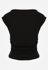 Born2be - Czarna Bluzka z Elastycznego Materiału z Dekoltem Łódką Megaris. Okazja: na co dzień. Typ kołnierza: dekolt w łódkę. Kolor: czarny. Materiał: materiał. Styl: casual, elegancki #4