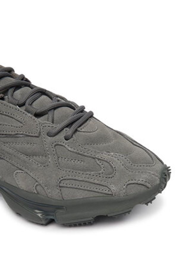 Lacoste Sneakersy L003 2K24 51SMA0030 Szary. Kolor: szary. Materiał: skóra, zamsz