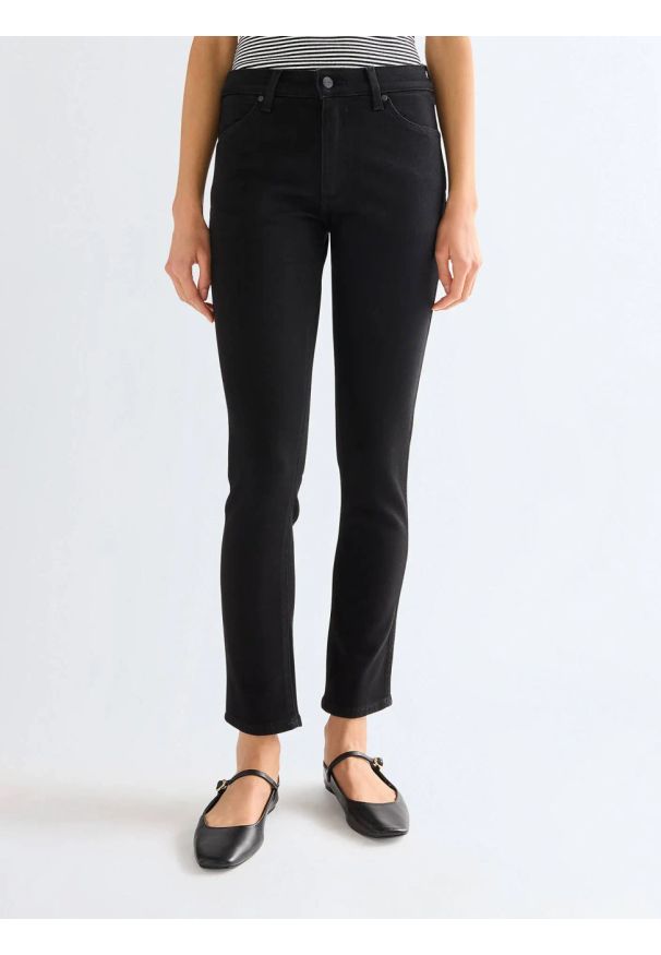 Wrangler - DAMSKIE SPODNIE WRANGLER SIENNA RETRO BLACK 112378447. Styl: retro