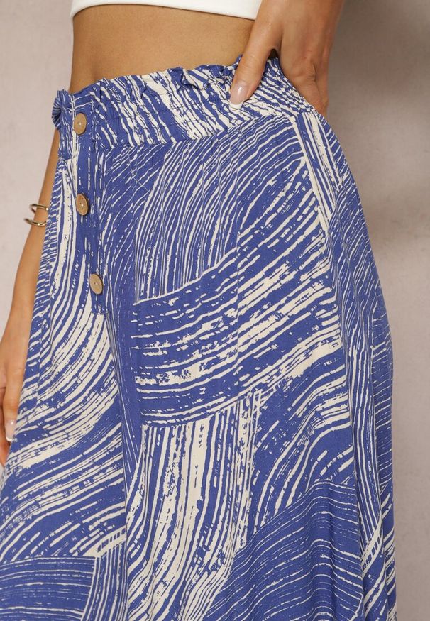 Renee - Niebieskie Szerokie Spodnie 7/8 High Waist z Wiskozy Wykończone Gumką w Pasie Risallni. Stan: podwyższony. Kolor: niebieski. Materiał: wiskoza. Sezon: lato