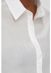 Answear Lab koszula damska kolor biały relaxed z kołnierzykiem klasycznym. Typ kołnierza: kołnierzyk klasyczny. Kolor: biały. Materiał: tkanina. Długość: długie. Styl: wakacyjny, klasyczny