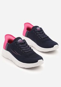 Born2be - Granatowo-Fuksjowe Buty Sportowe Sneakersy Ozdobione Napisami i Tłoczeniem Solnelis. Okazja: na co dzień. Kolor: niebieski. Materiał: jeans. Wzór: aplikacja, napisy. Sezon: lato, wiosna. Obcas: na obcasie. Wysokość obcasa: niski #6